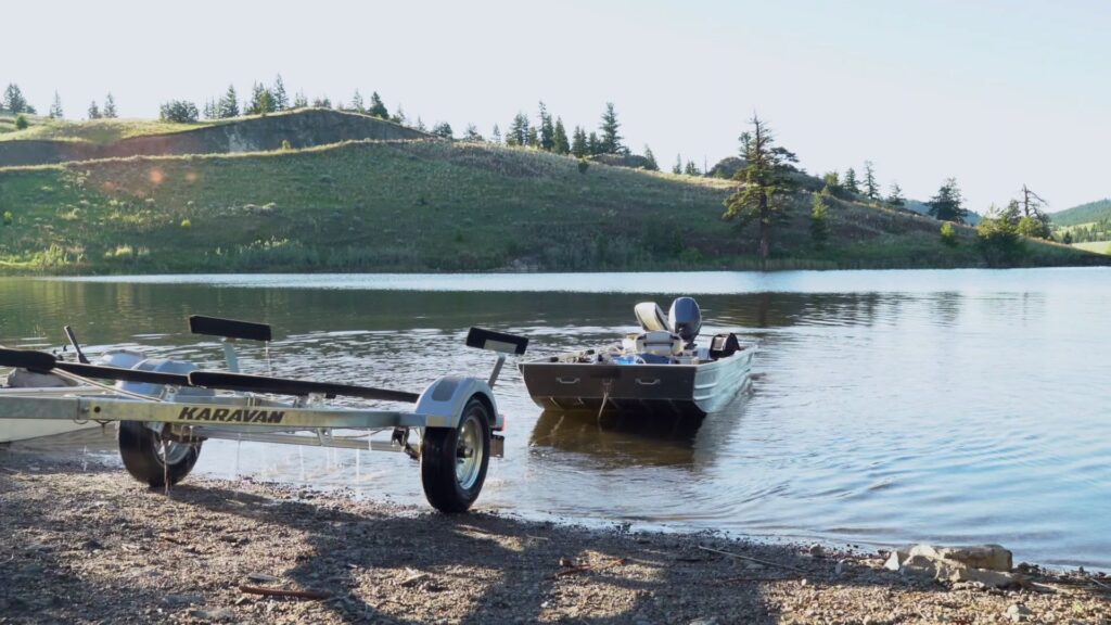 trailer boat launch